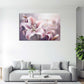 Zarte Lilie in Pastell Elegante Blume mit Wassertropfen Wandbild
